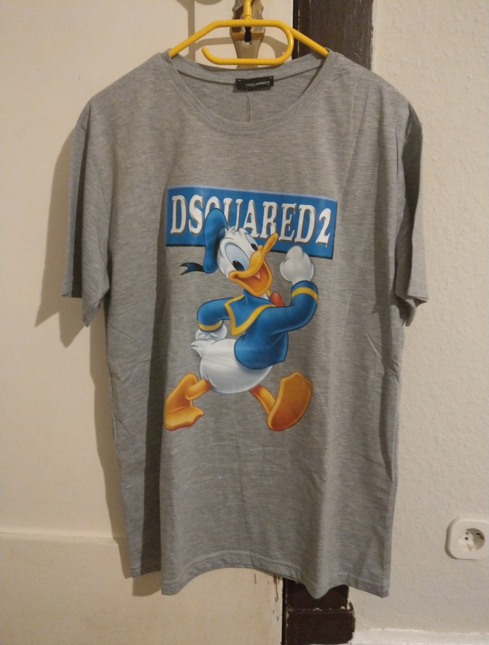 Neues T-Shirt in L
