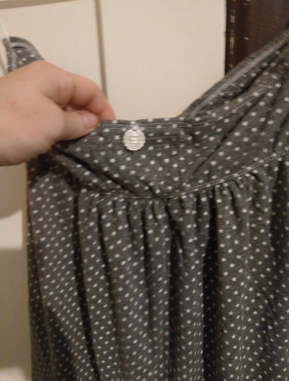 Schulterfreies Shirt in L