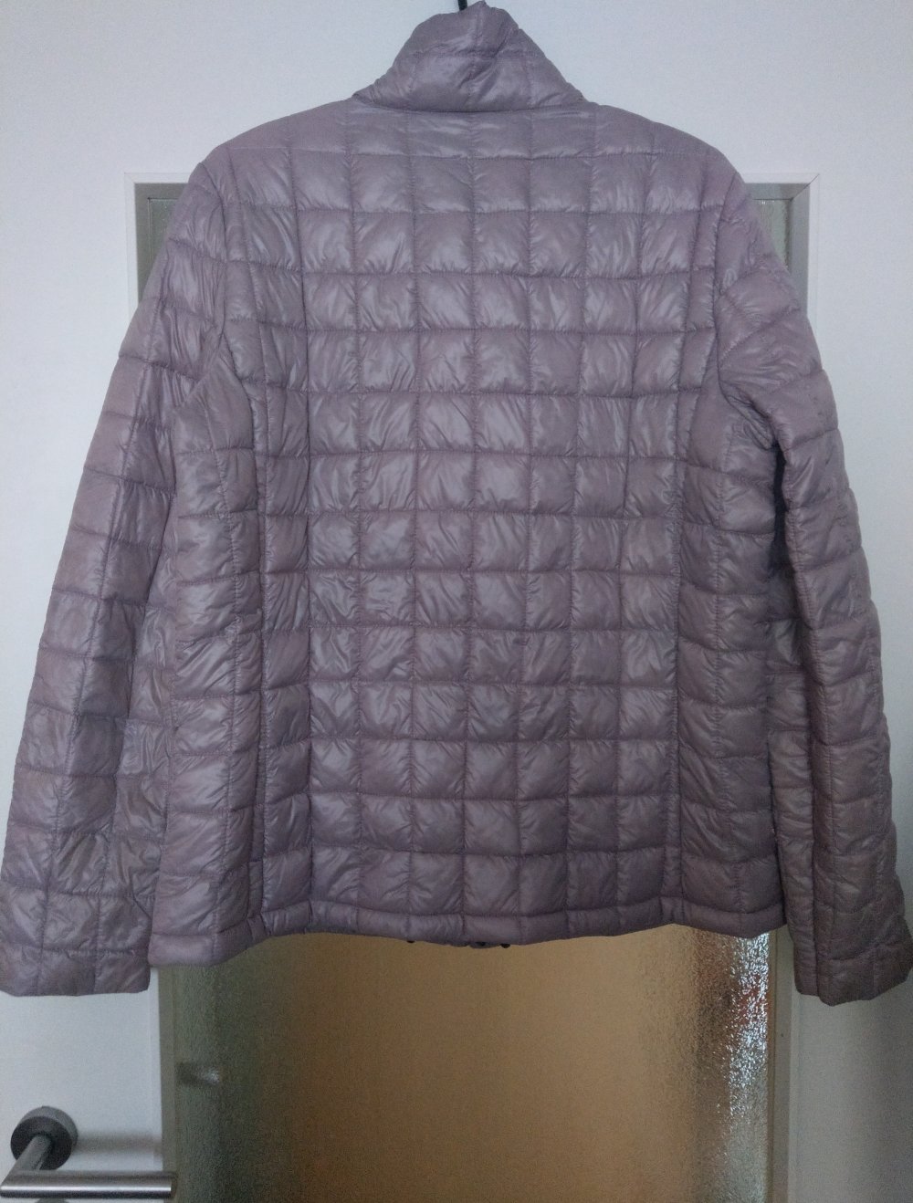 Neue Steppjacke in 44