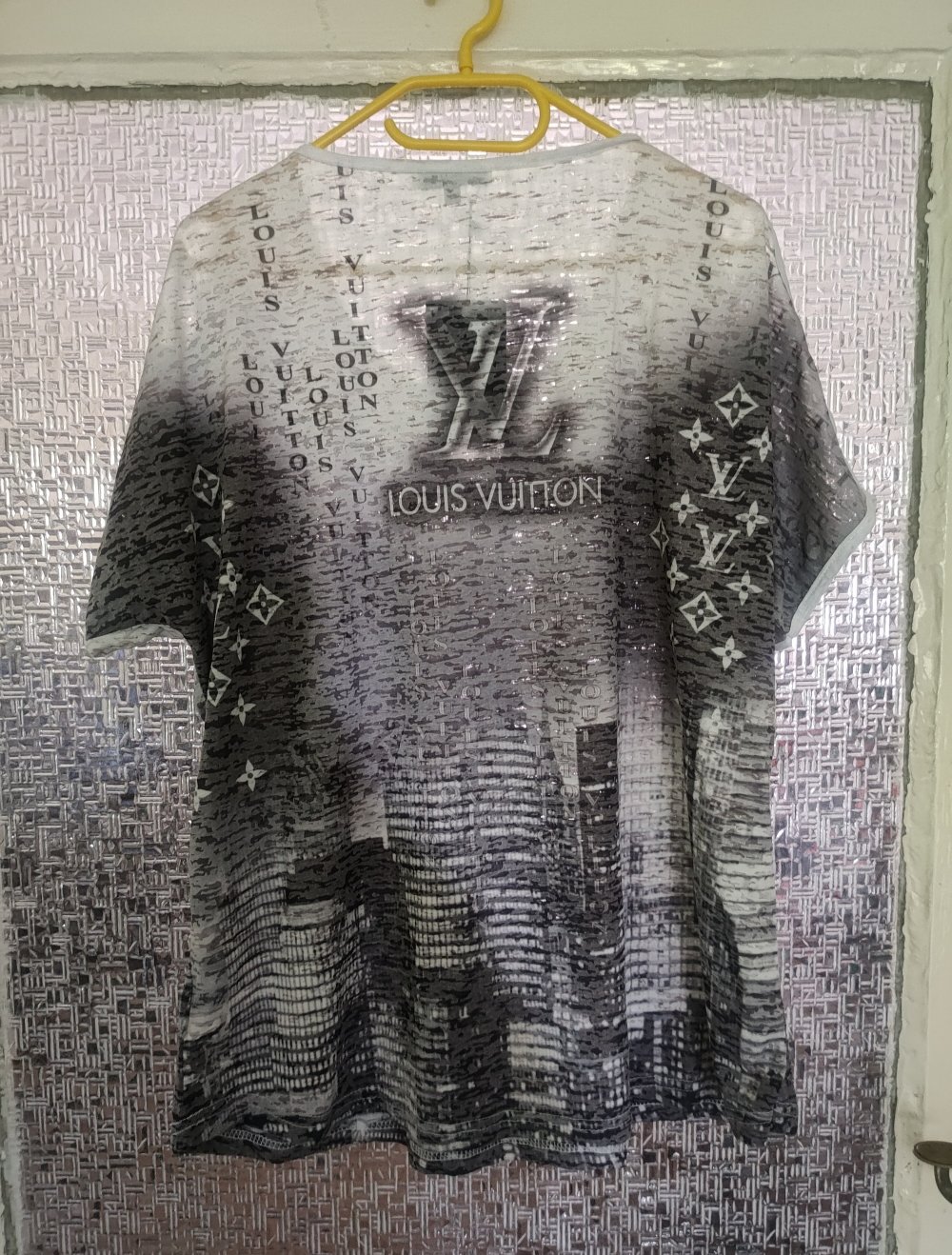 Neues T-Shirt in XL