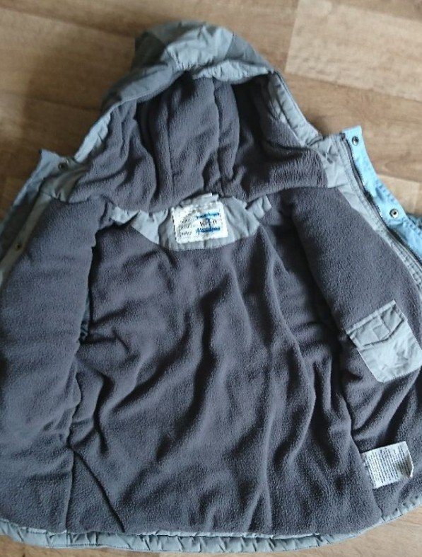 Neue dicke Schneejacke in 110