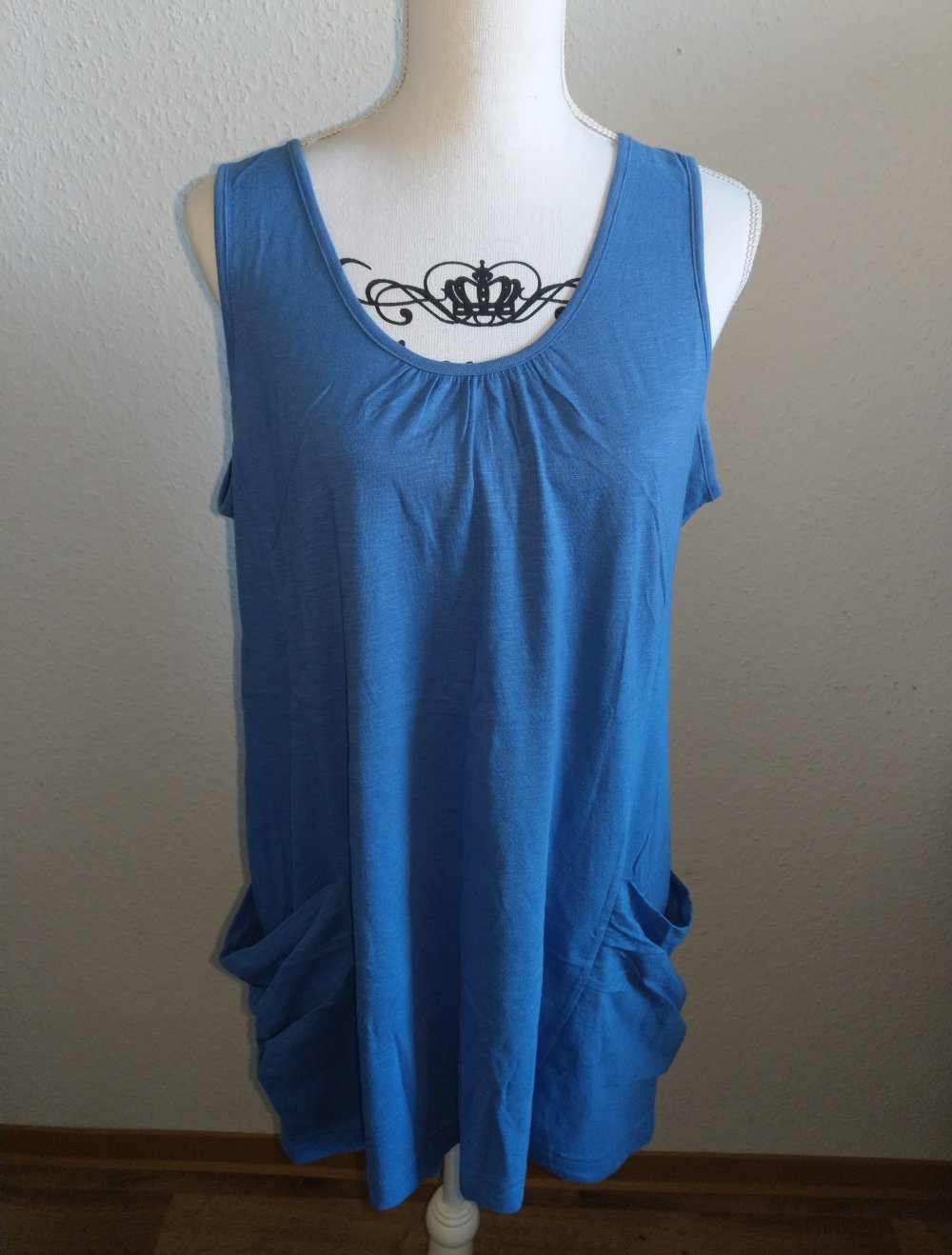 Kleid in 44