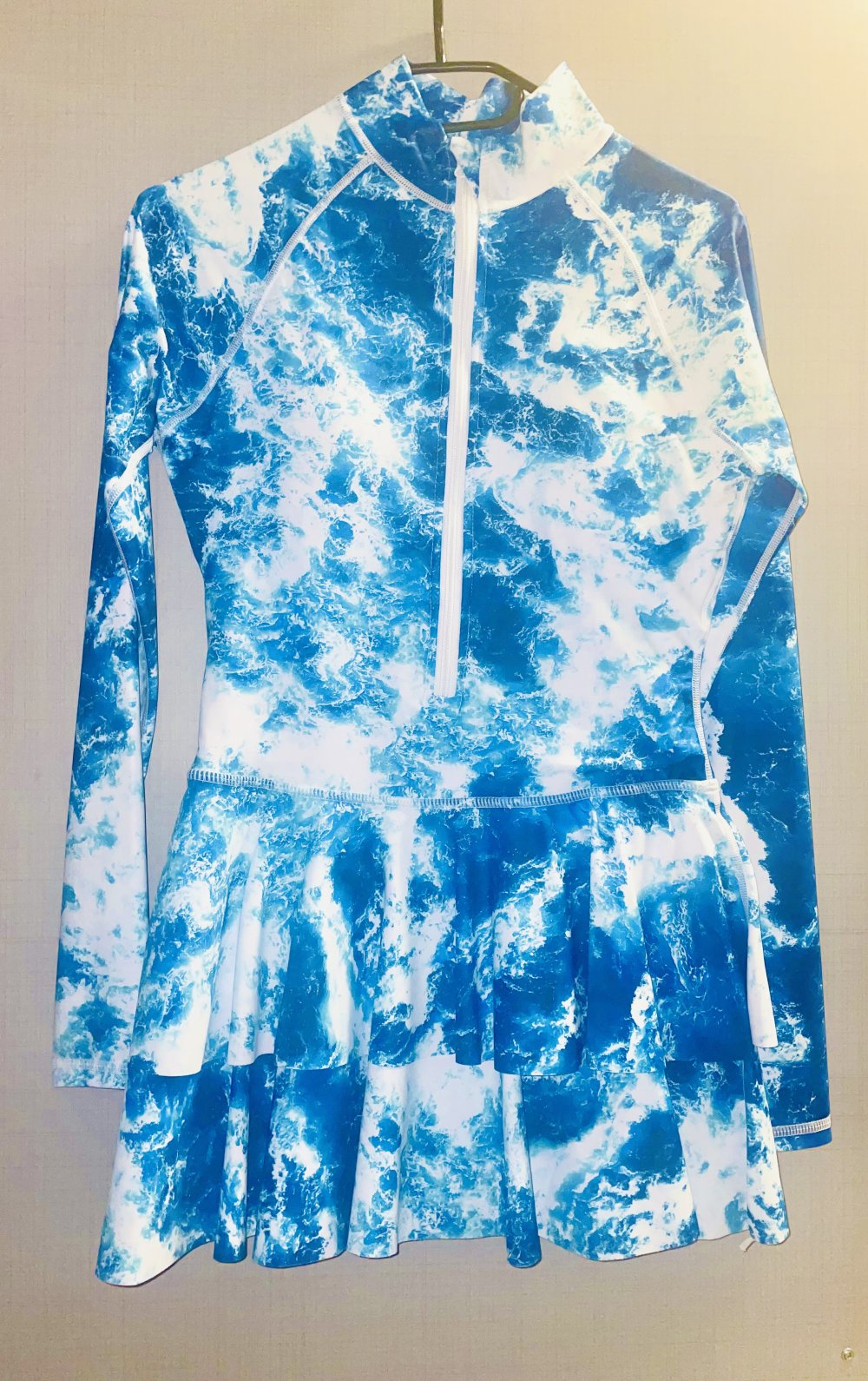 Langarm Surf Shirt mit Schönen Mustern Bademode Badeshirt