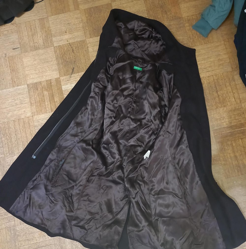 United Colors of Benetton Mantel; US 42: schwarz/dunkelbraun