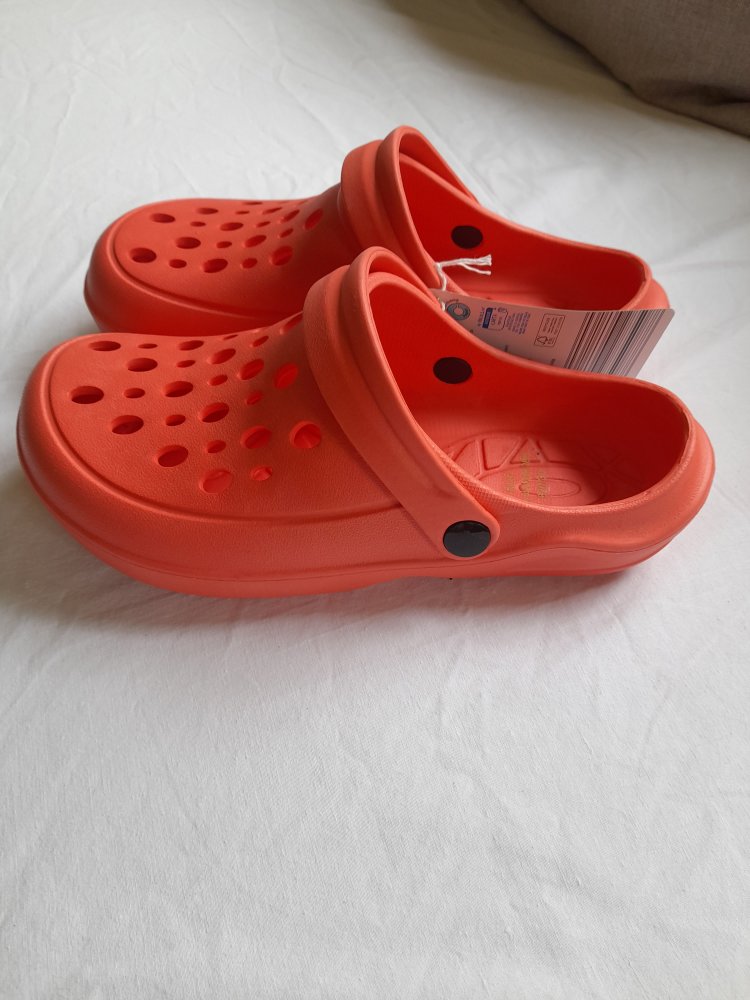 Clogs 