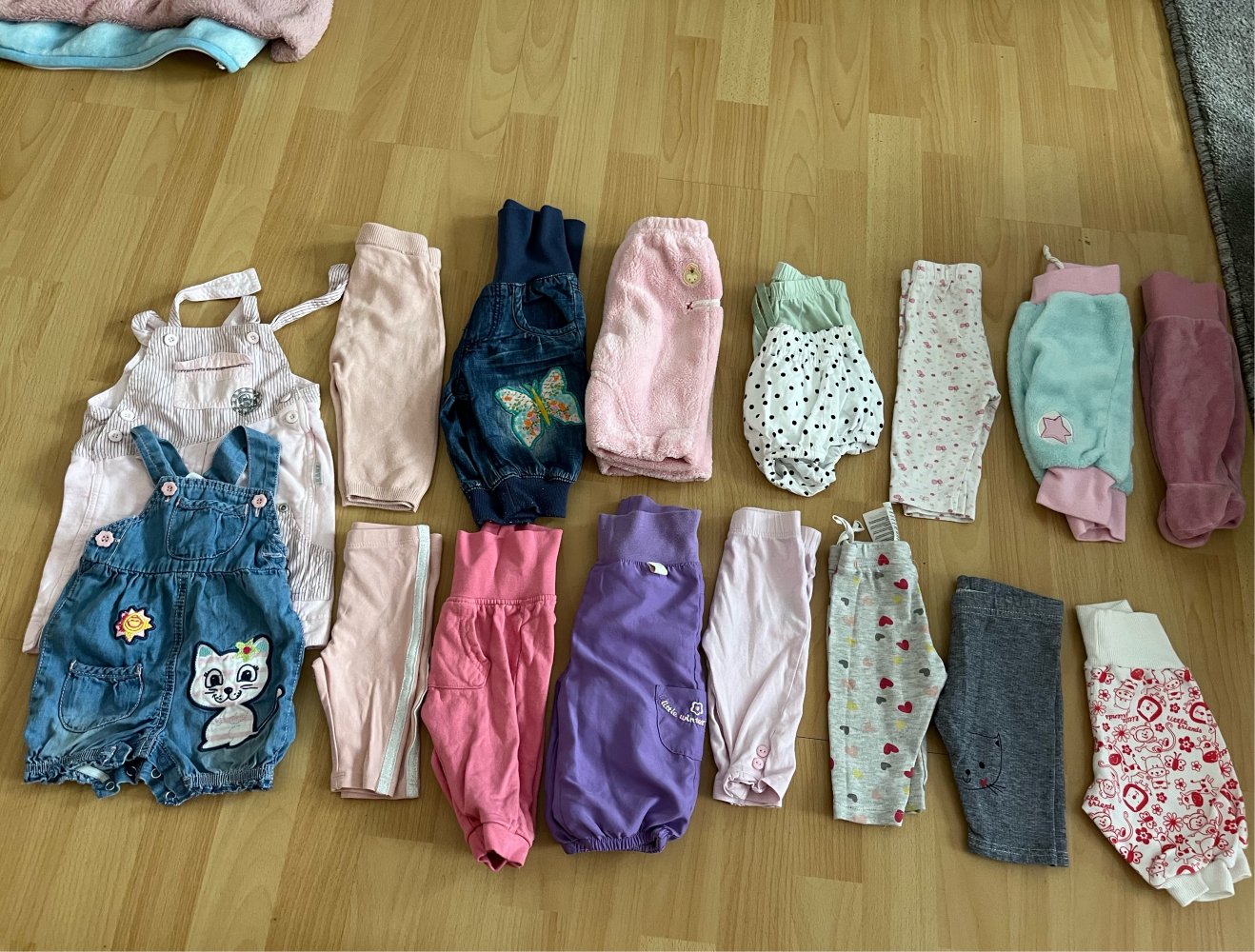 Babyhosen Mädchen Geöße 50/56.