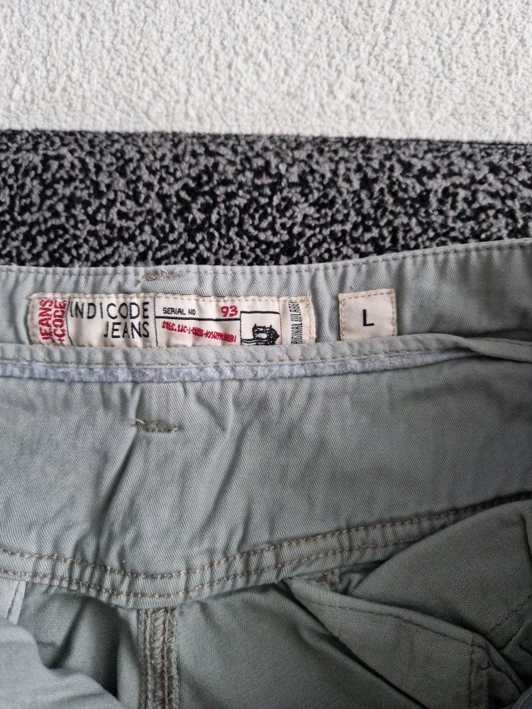 Herren Short (L)