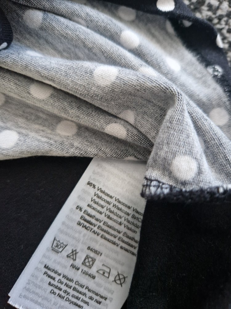 Damen T-Shirt (34)