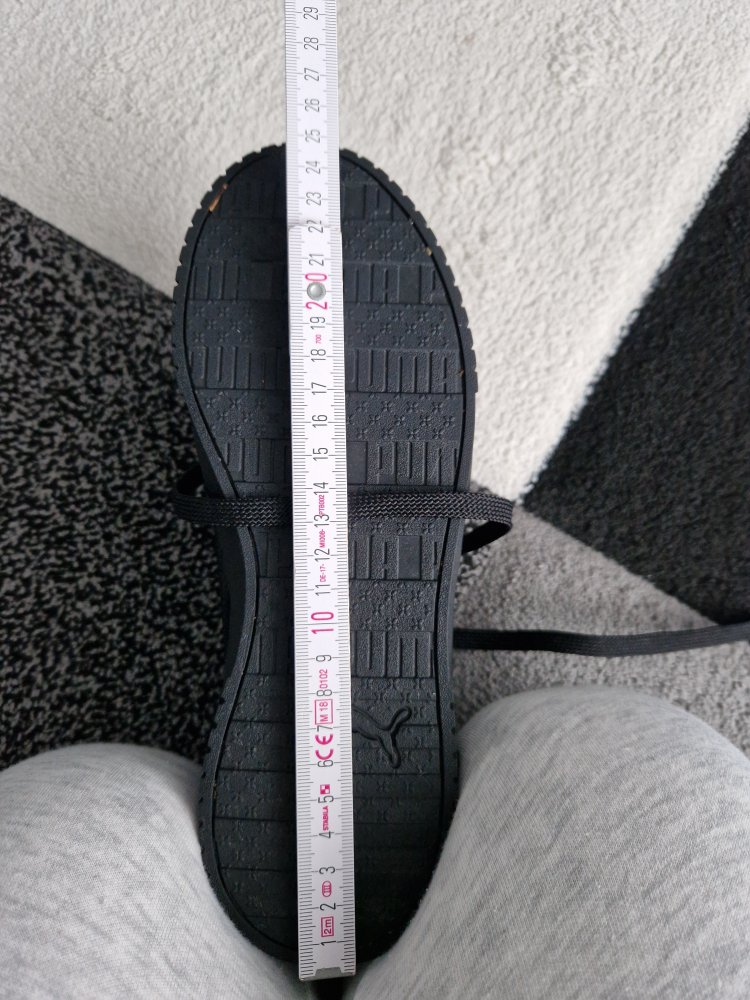 Damen Sneaker (37)