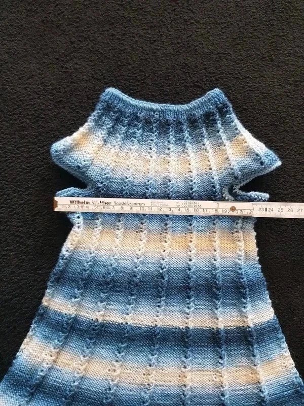 Strickkleid (62)