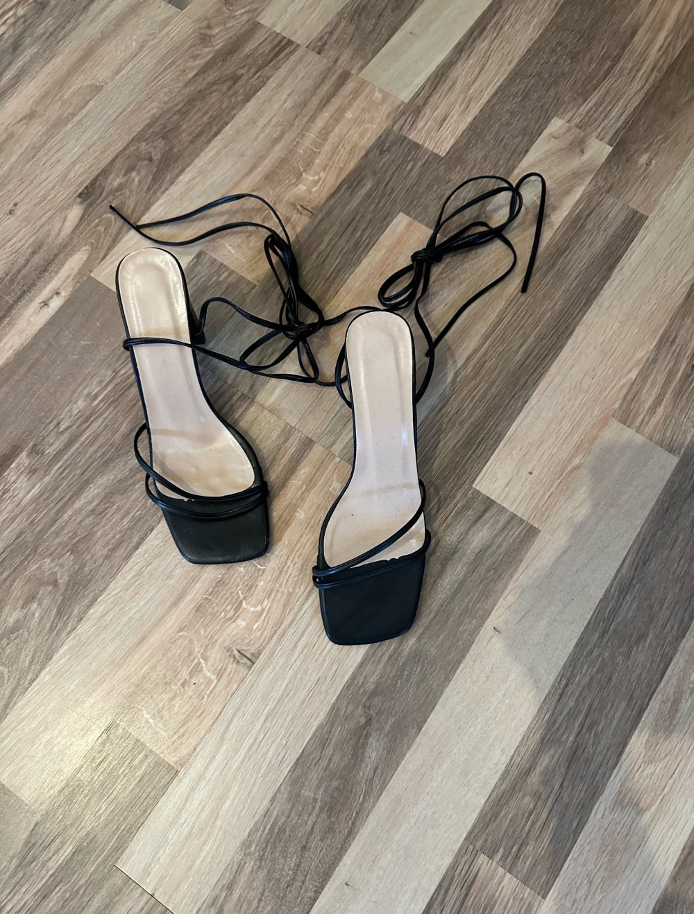 Schuhe zu verkaufen