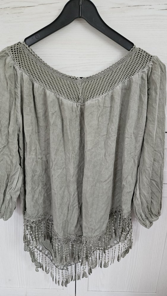 Bluse in khaki