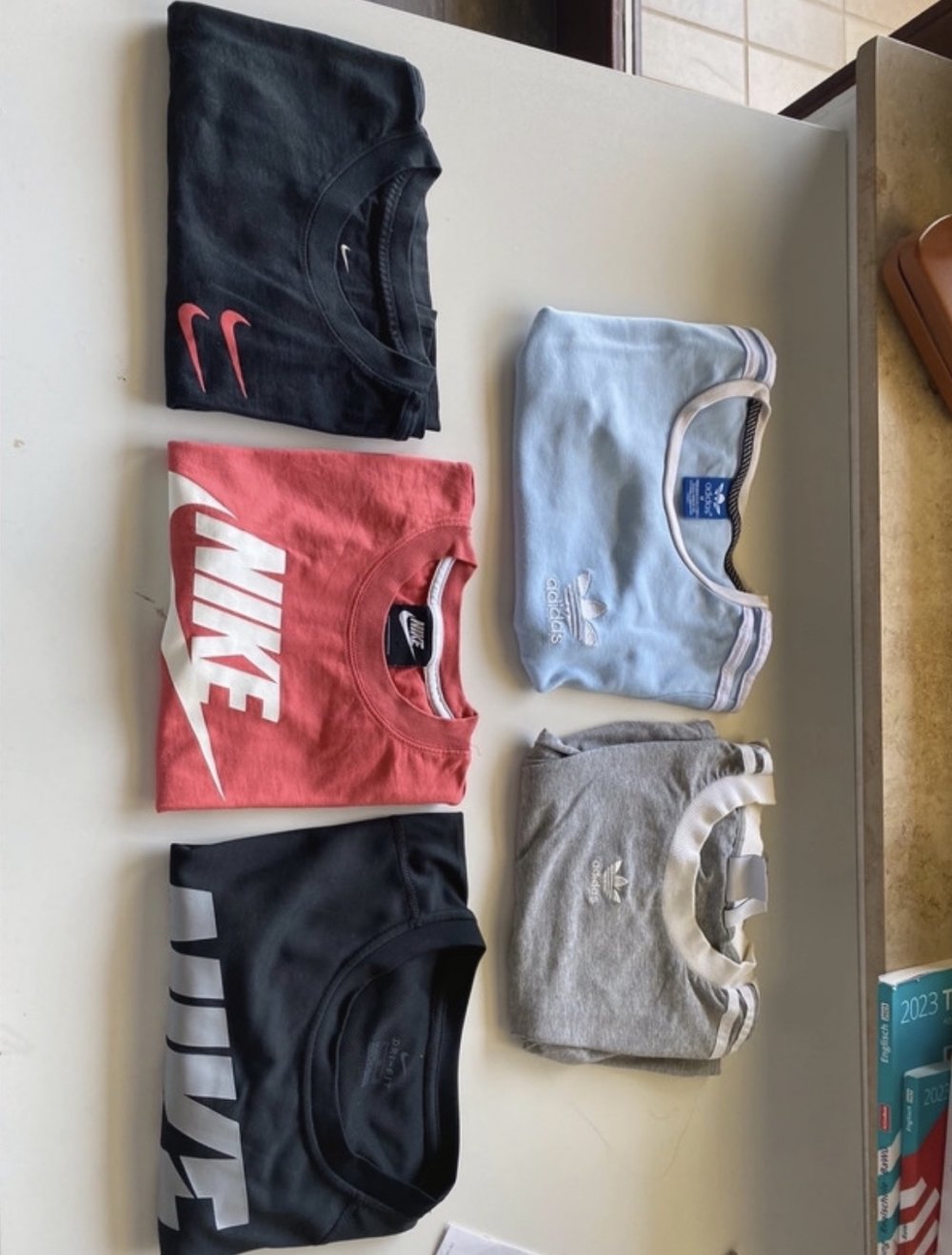 verschieden Tshirts