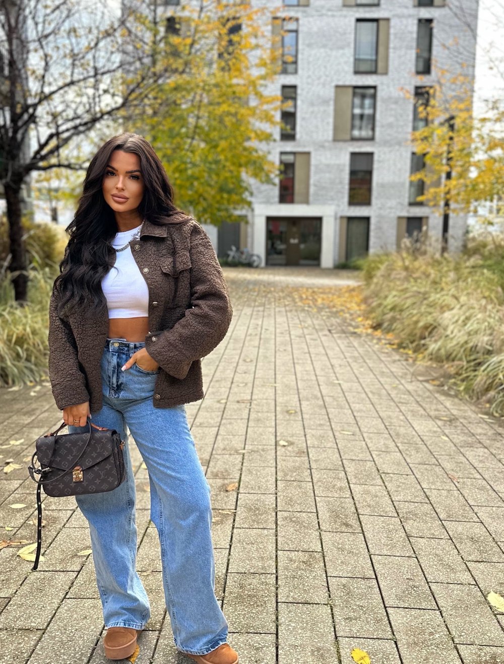 braune Teddyjacke