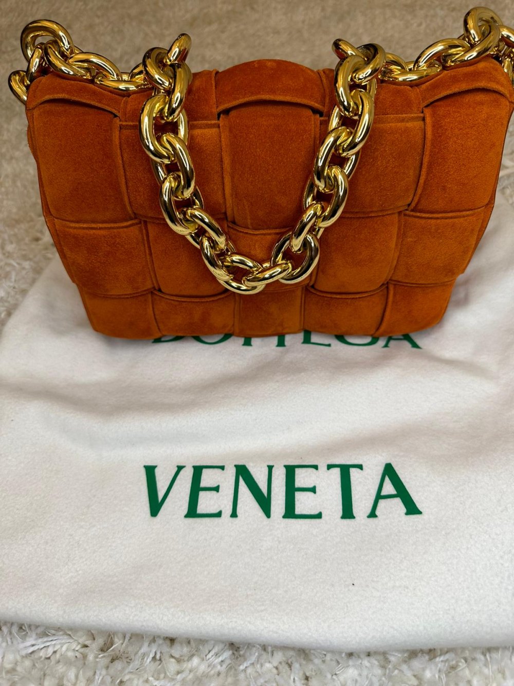 Bottega VenetaBottega Veneta - Suede Chain Cassette Orange (Wildleder)