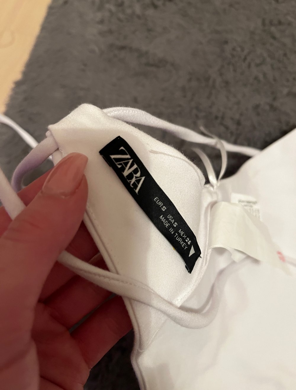 Rückenfreies Oberteil Zara