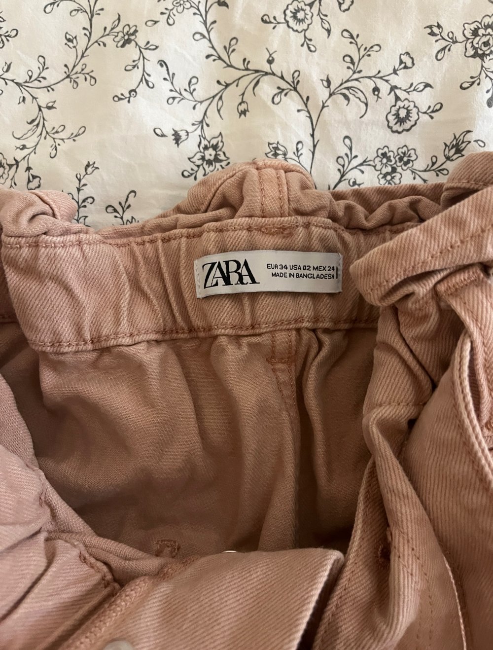 Short Zara