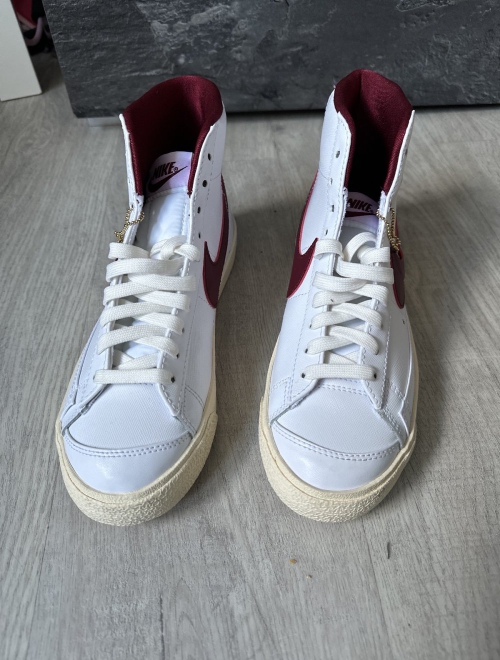 Nike Blazer Mid '77