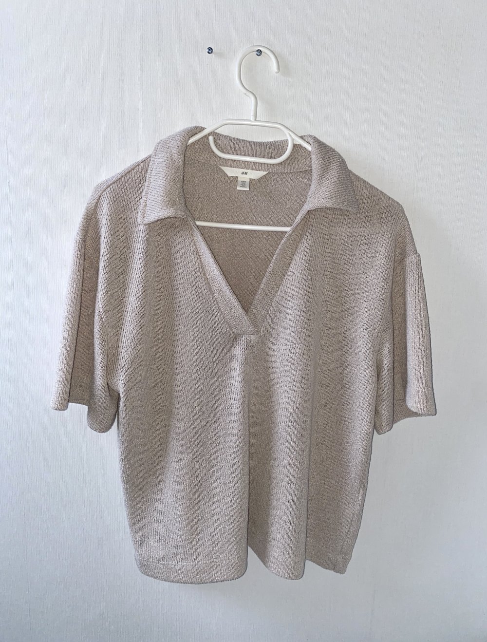 Beige Oberteil