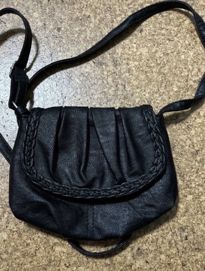 schöne, kleine  schwarze Tasche