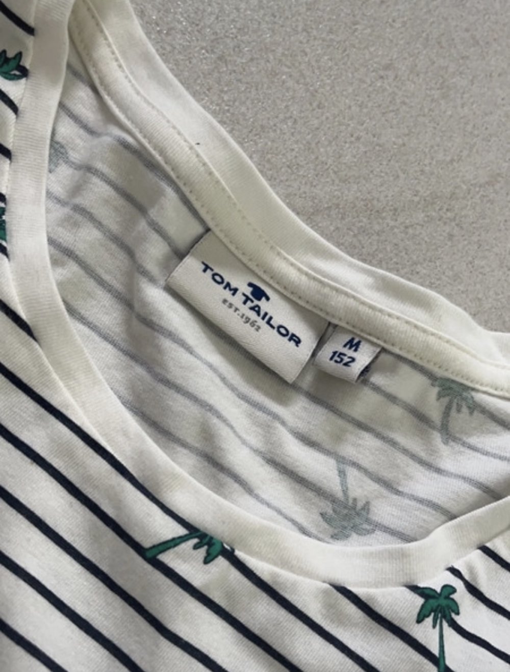 T-Shirt Gr 152 neu