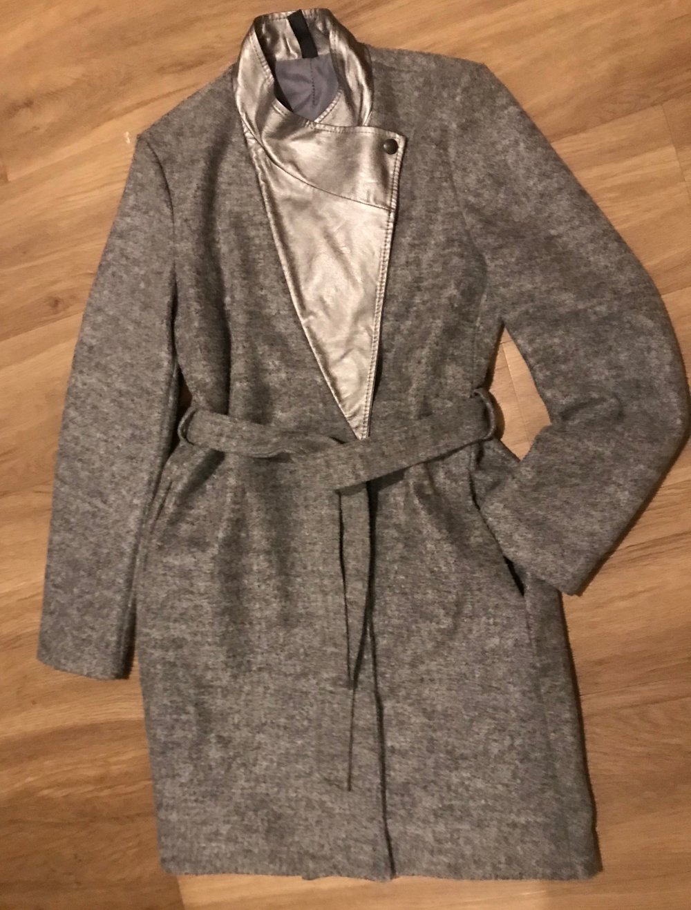 Hellgrauer Mantel Gr.36