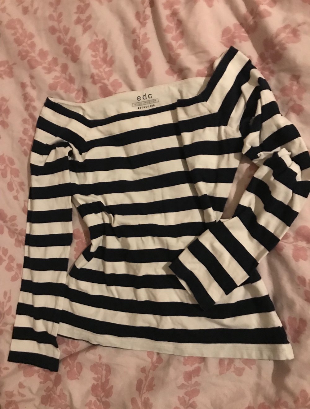 Schulterfreies Shirt