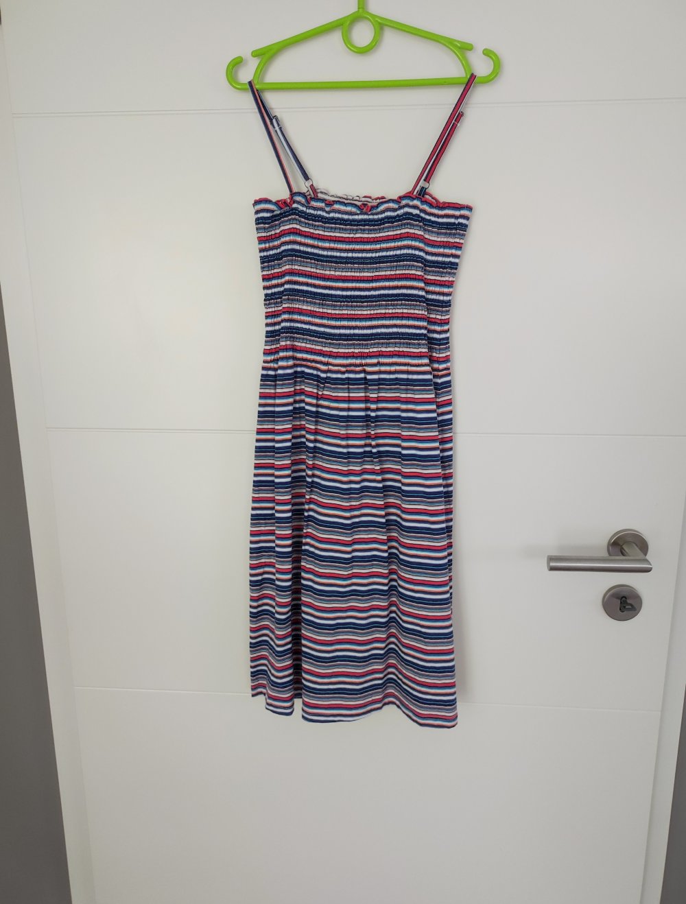 Kleid von TCM 134/140