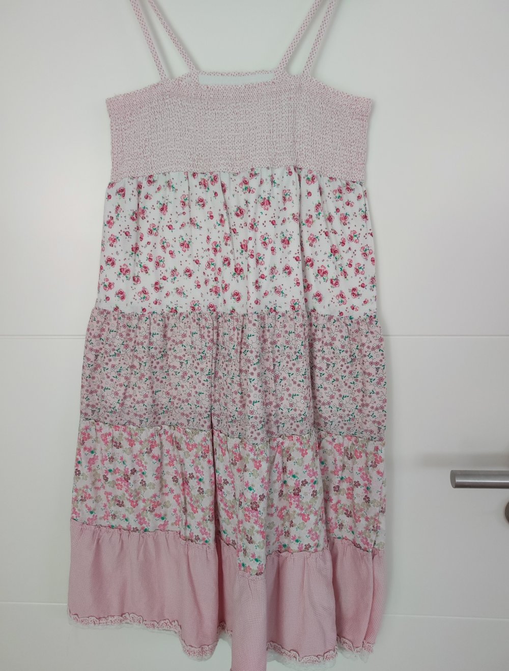 Kleid von H&M Gr. 128