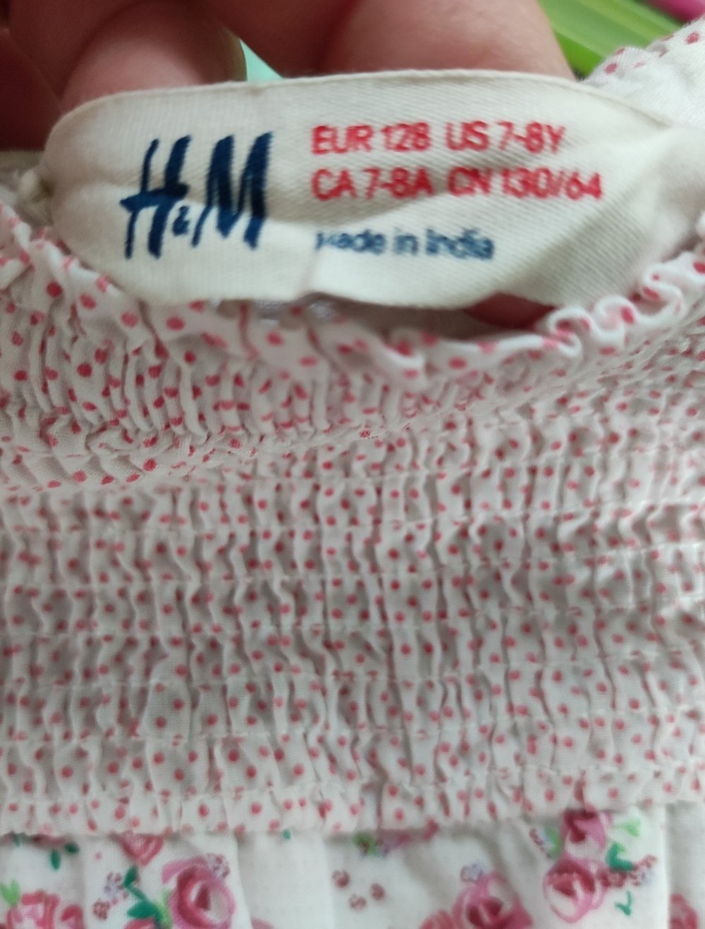 Kleid von H&M Gr. 128