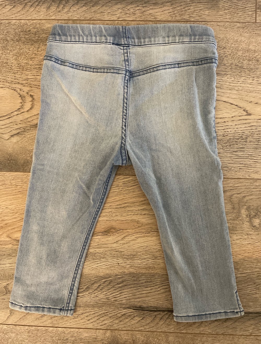 Mädchen Capri Jeans in Größe 104