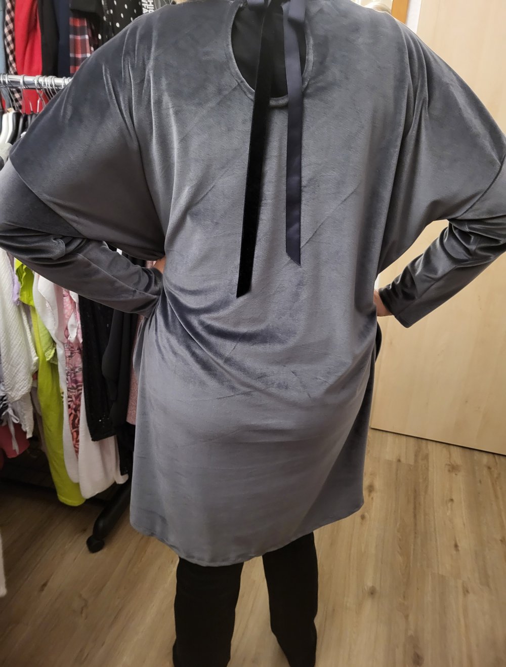 Samt Kleid