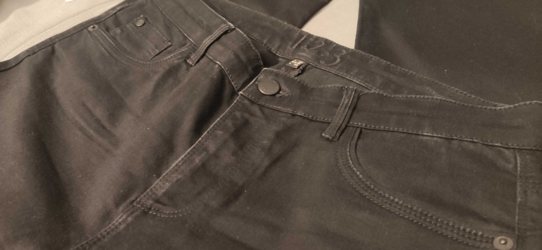 Schwarze Damen Jeans