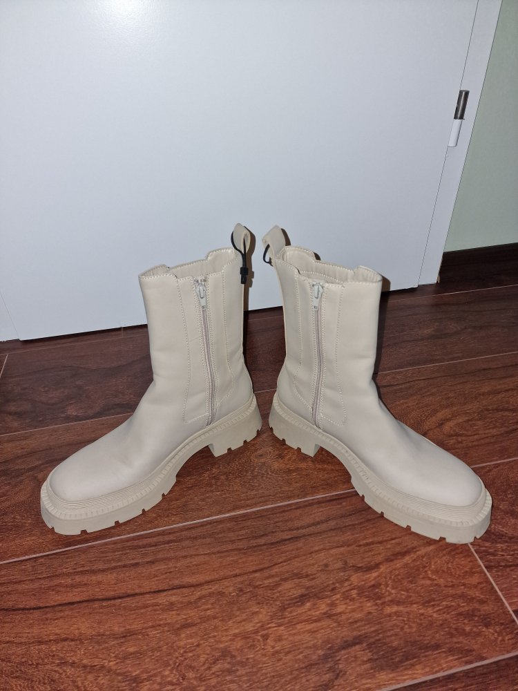 Stiefeletten ZARA NEU
