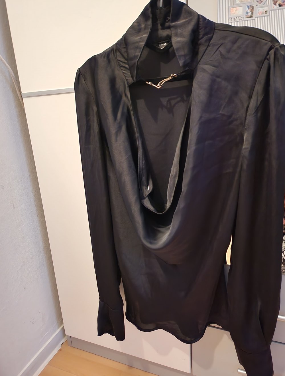 Satinbluse