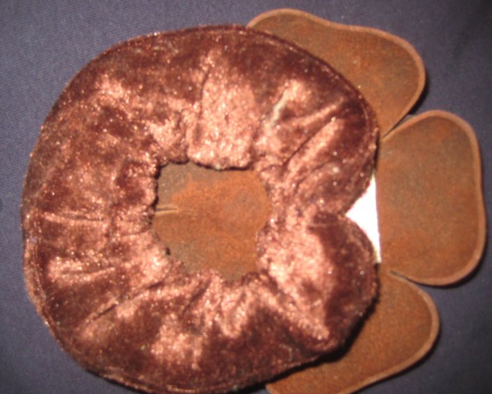NEU hangdgemachter Haarschmuck Leder, Blüte an Rosette