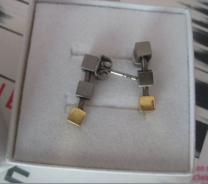 Neue Boccia Titan bicolor Ohrstecker/Ohrhänger, Würfel