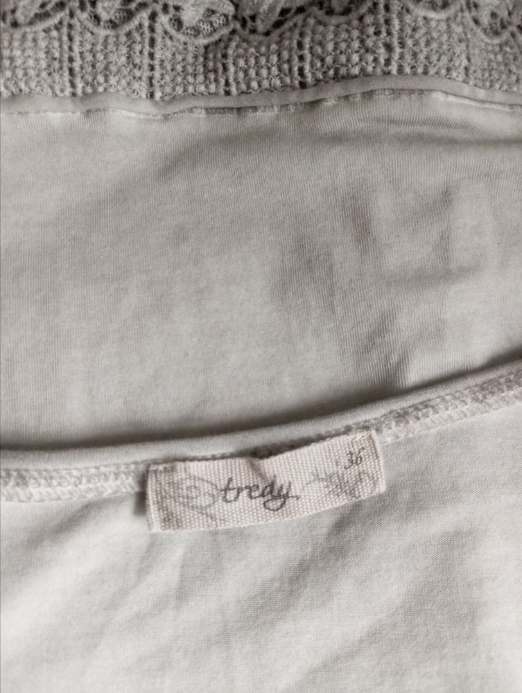 Schöne Tredy Bluse Gr.36