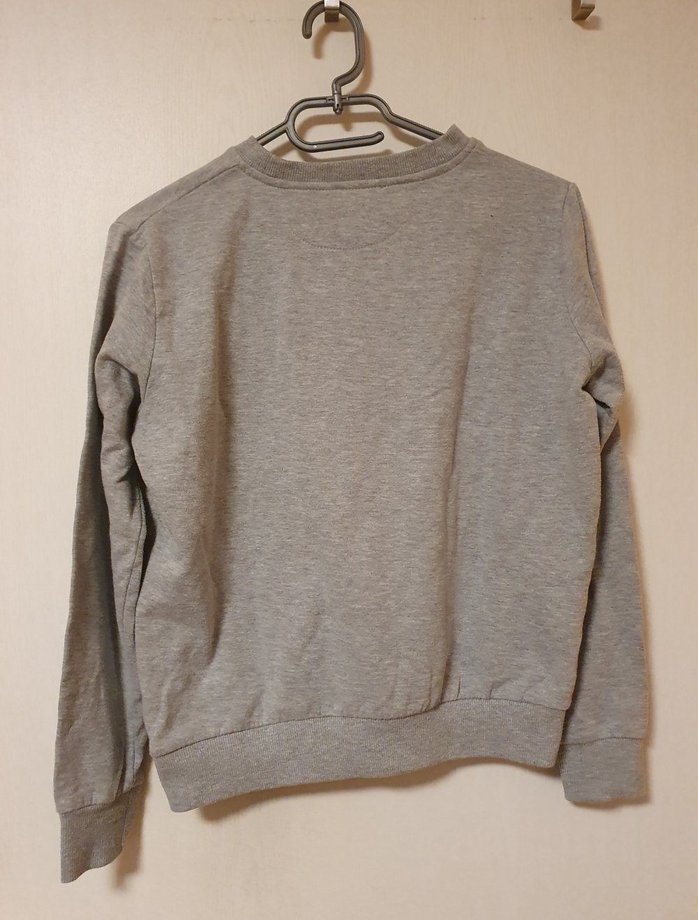 Grauer Pullover von ANN CHRISTINE Gr.S
