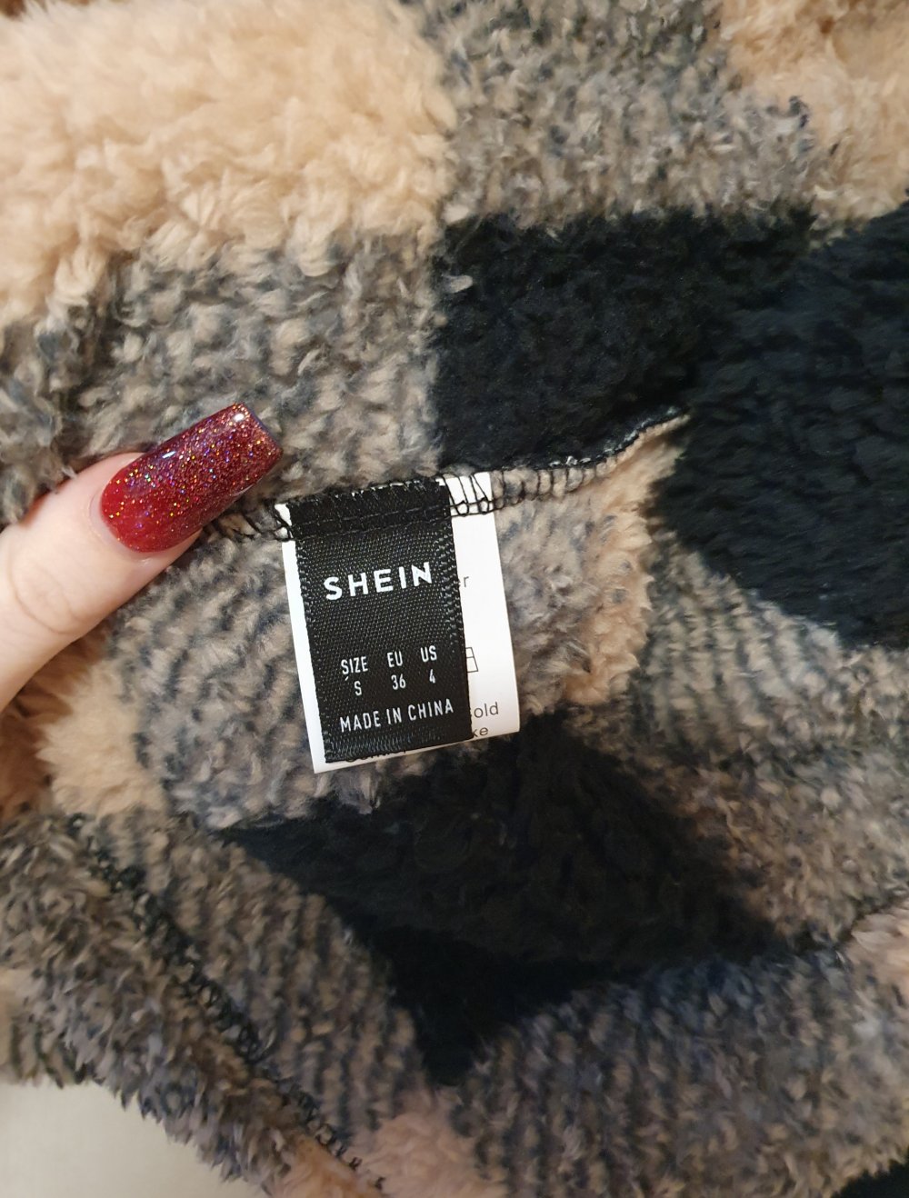 Flauschige Jacke Gr. S von Shein