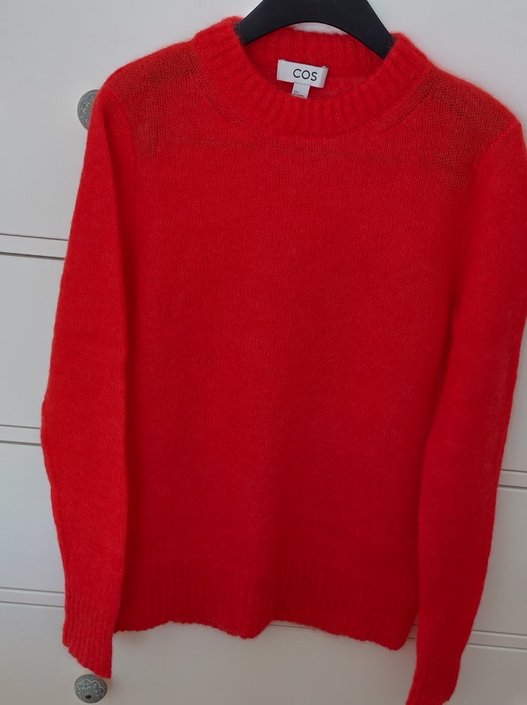 Sehr weicher Pullover von COS, Größe 36, TOP Zustand 