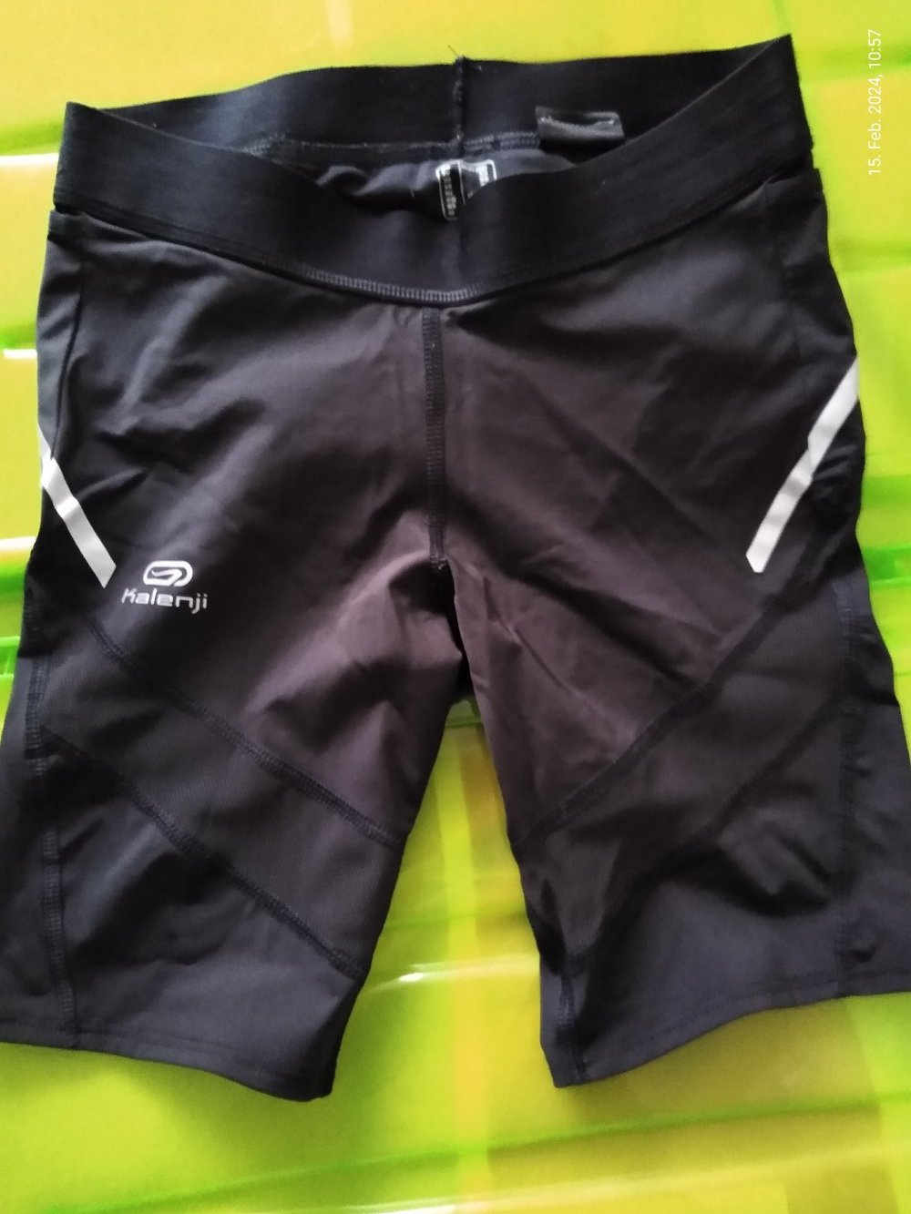 Kurze Sporthose