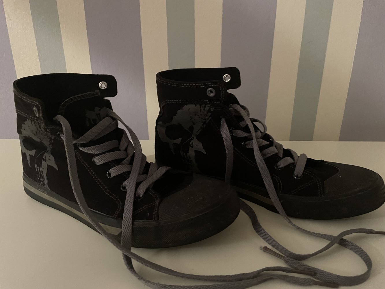 EMP Sneaker
