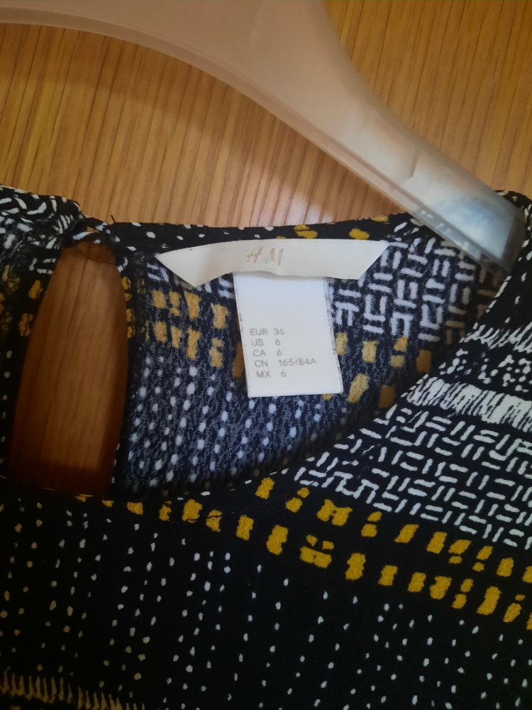 Bluse schwarz weiß gelb