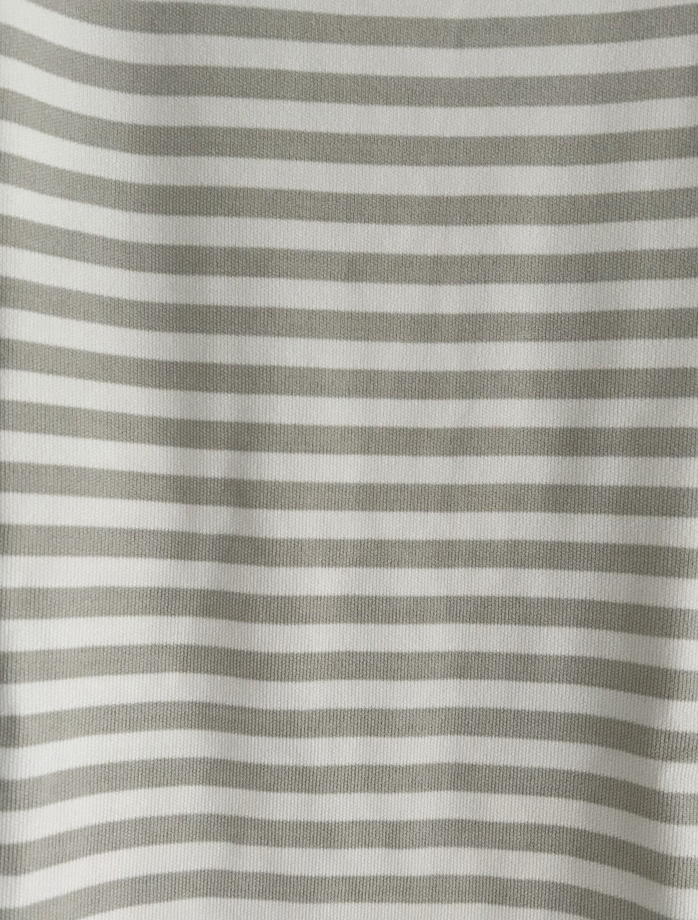 Gestreiftes Kleid von Zara in S Neu