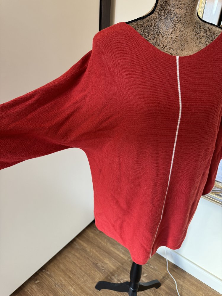 Pullover mit 3/4 Arm und U-Boot-Ausschnitt