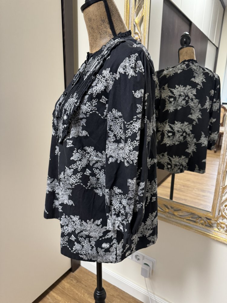 Bluse / Tunika mit Rüschen