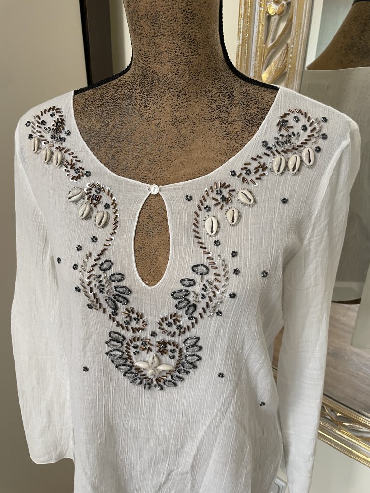 Tunika / Bluse / Boho-Stil / Stickerei / Perlen / Muscheln