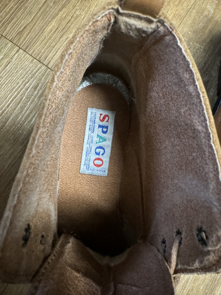 Lederstiefeletten / Lederschuhe / Boots