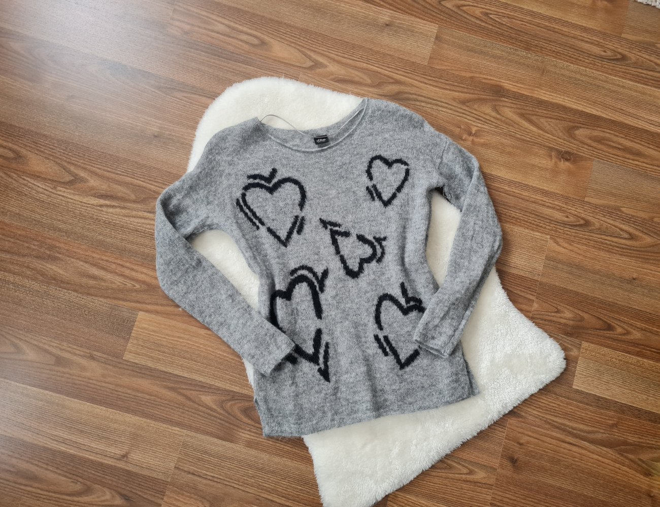 Grauer Pullover Herzen Wollpullover Alpakawolle S. Oliver Black Label Premium